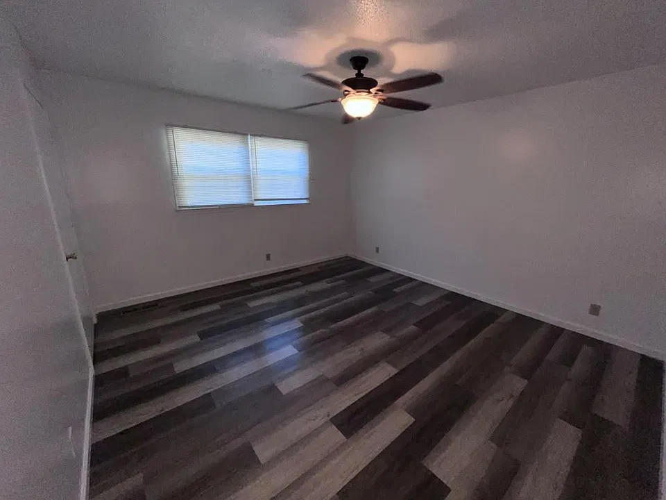 42 Greenwood Cir #42