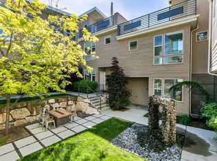 1017 W Rooftop Dr, Midvale, UT 84047