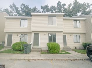 251 Knight Dr APT 10, Statesboro, GA 30458