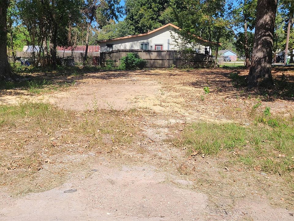 2nd image of 1109 Truman St #9-lot 8