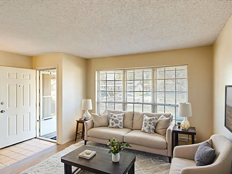 5058 Galahad Dr — Photo 17