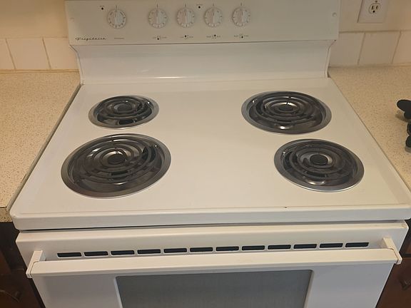 5th image of 802 Ruth Ann Dr APT 3A