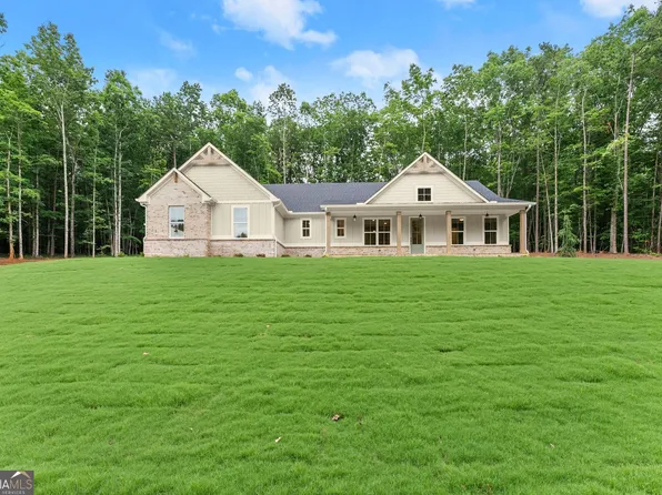 708 Plum Ln, Clarkesville, GA 30523