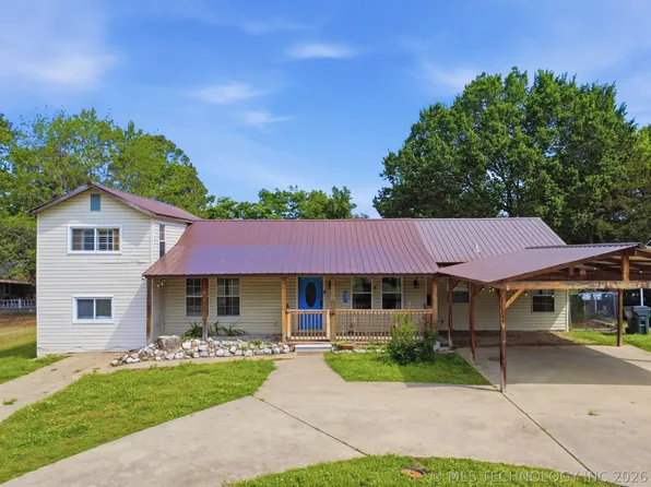 429 E 19th St, Okmulgee, OK 74447