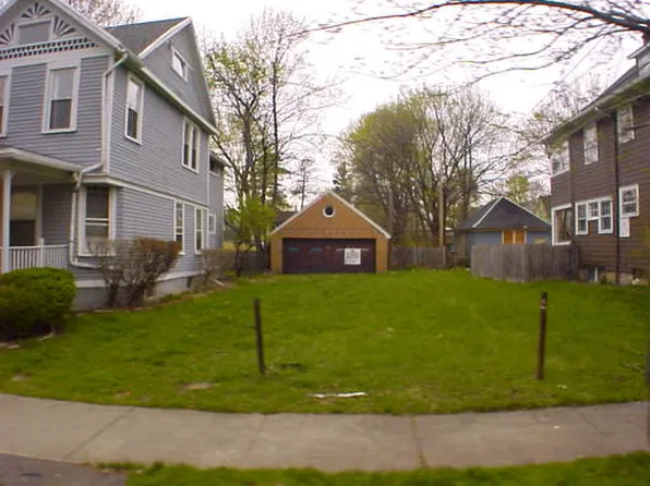 190 Kirkland Rd, Rochester, NY 14611