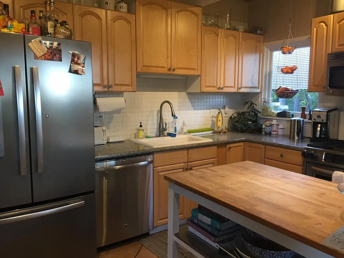 3 bed, 1300 sqft, $6,500 — Photo 3