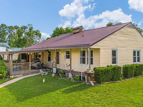 705 Augusta Street, Houston, MO 65483