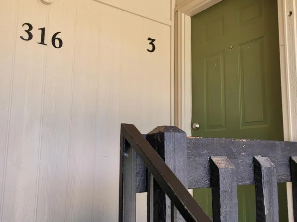 316 Vicksburg Cir APT 3, Norman, OK 73071