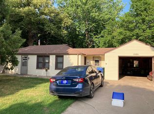 1026 Rood St, Larchwood, IA 51241