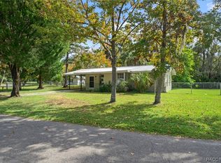 10780 W Spring Cir, Crystal River, FL 34428