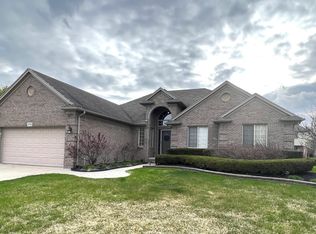 50323 Knightsbridge Dr, Macomb, MI