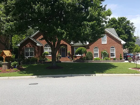 1144 Kingsbury Dr, Chesapeake, VA 23322
