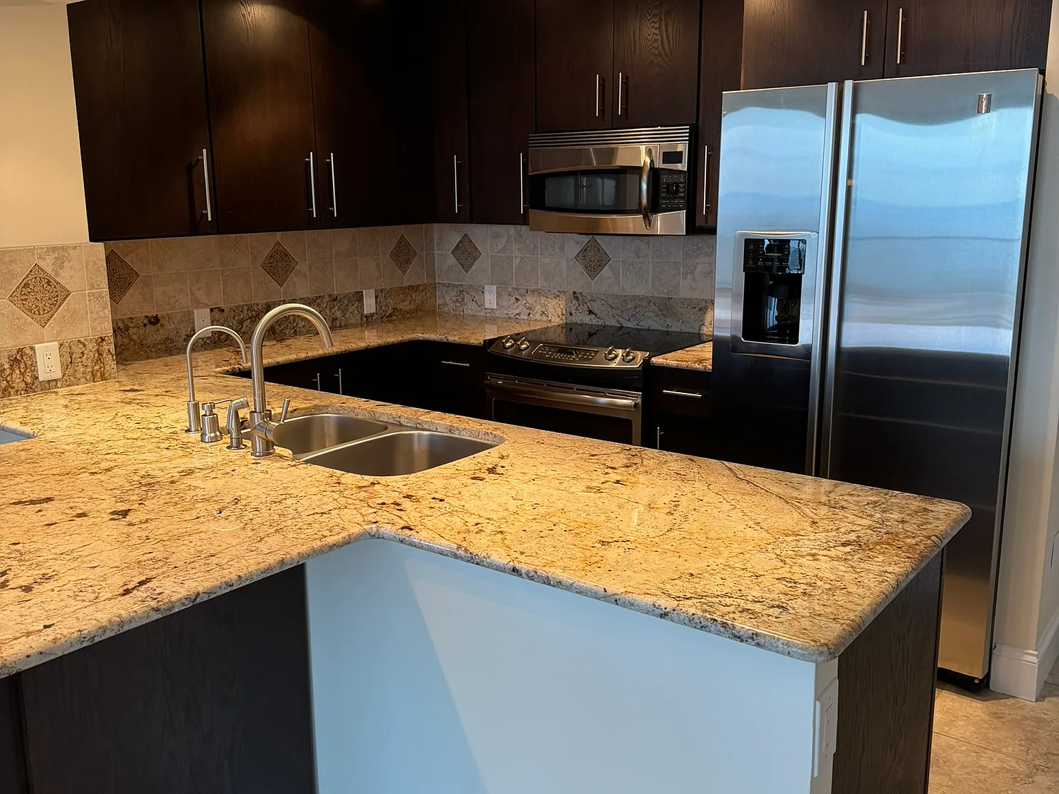 1 bed, 785 sqft, $3,500 — Photo 2