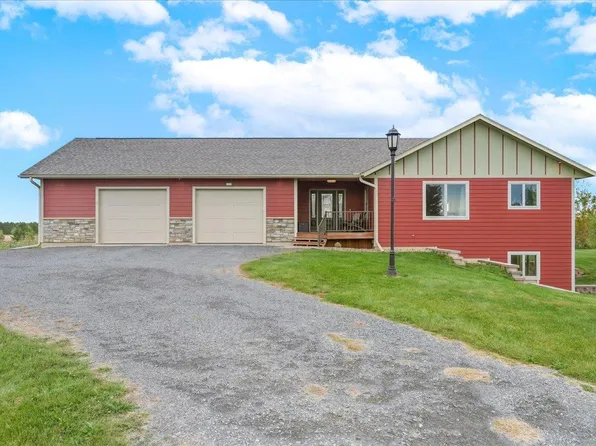 1629 83rd St, New Richmond, WI 54017