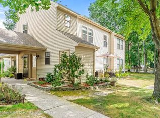 204 Pine Meadows Ct, Jackson, NJ