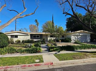 5352 Bayer Pl, Woodland Hills, CA 91367