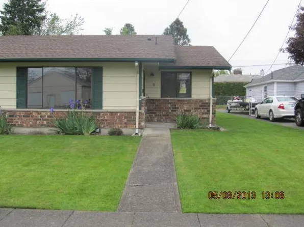 2030 Cole St APT 4, Enumclaw, WA 98022