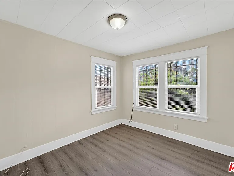 5008 S Wilton Pl — Photo 12