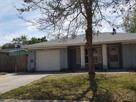 5th image of 2932 Stratford Dr