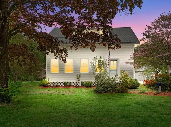 259 Hartford Ave W, Uxbridge, MA 01569