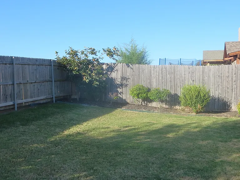 1706 Oak Glen Dr — Photo 19