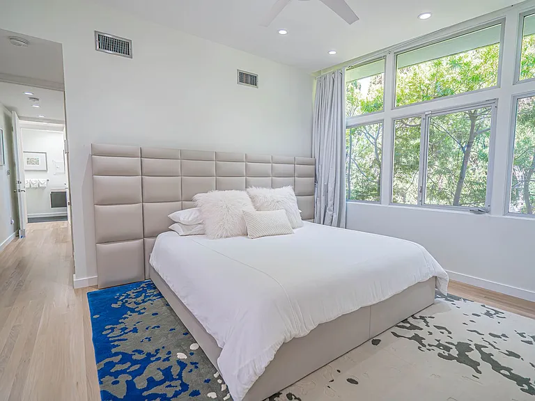 8641 Metz Pl — Photo 26