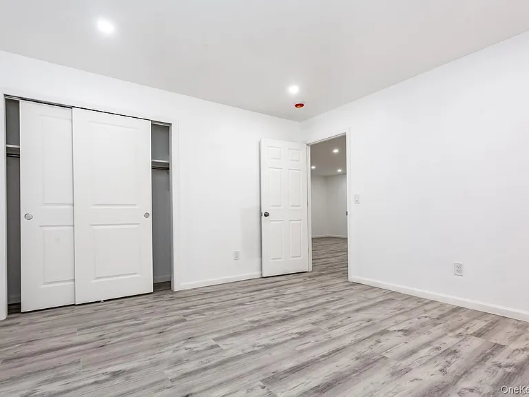 300 Highland Ave #5 — Photo 10