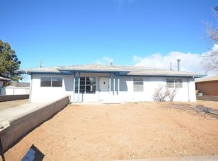 1416 Chaco Ave, Grants, NM 87020