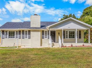 532 Cedar Mountain Rd, Mayodan, NC 27027