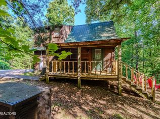 2323 Summer Ln, Sevierville, TN 37876