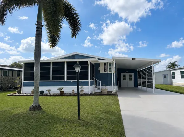 2502 SW VERSAILLES Terrace, Stuart, FL 34997