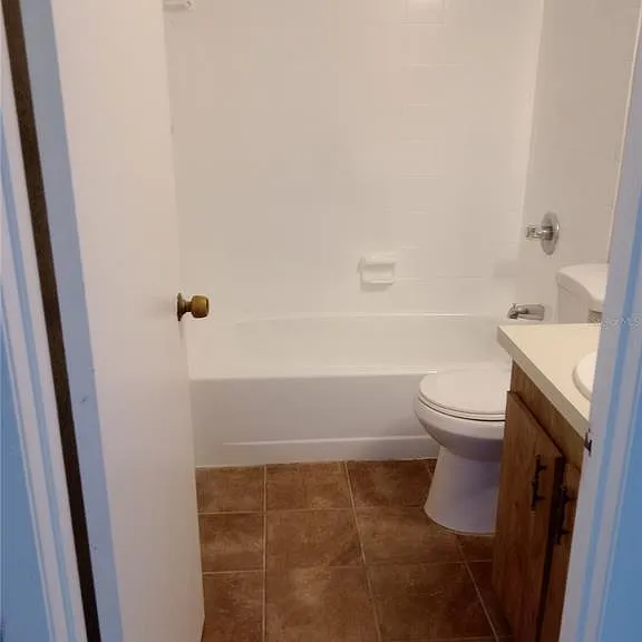2190 Knox McRae Dr #F — Photo 11