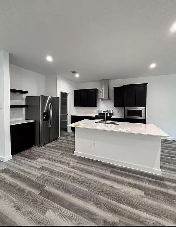 3 bed, 2.5 bath, 1820 sqft, $2,249 — Photo 4