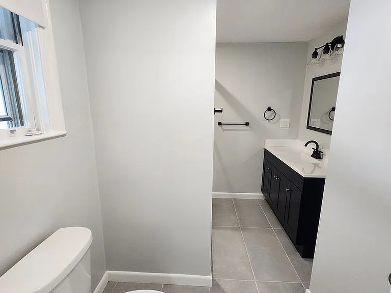63 Main St — Photo 15