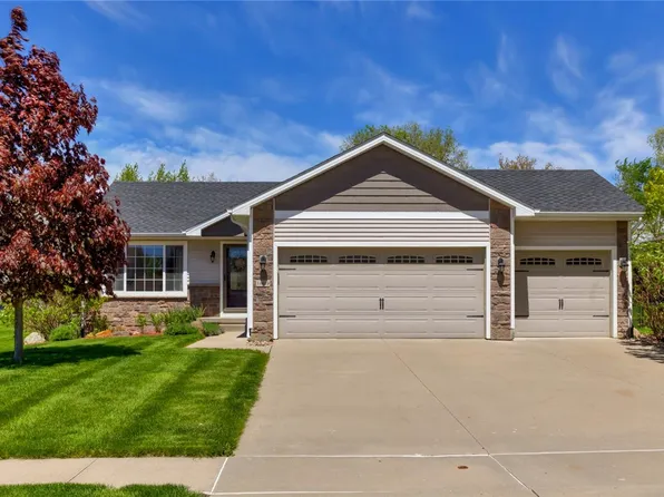 14619 Hickory Dr, Urbandale, IA 50323