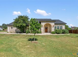 201 Campo Colinas Dr, Bertram, TX 78605