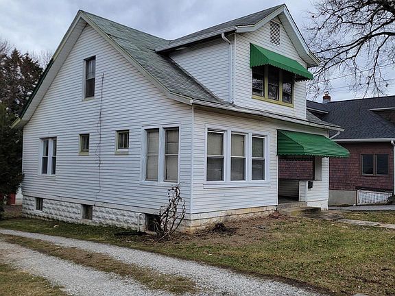 2nd image of 3018 Taylor Ave
