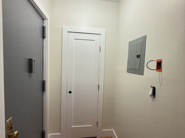87-05 89th Ave #C5, Woodhaven, NY 11421