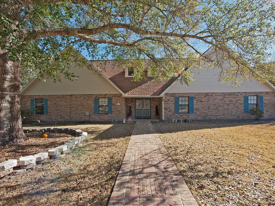 1st image of 128 Pamela Ann Dr
