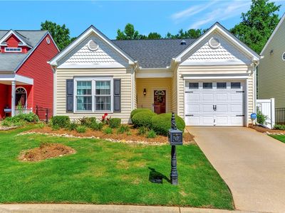 135 Pin Oak Ct, Easley, SC, 29642
