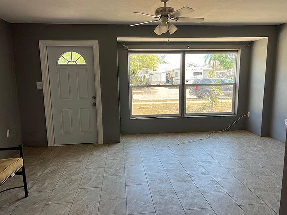 2nd image of 1115 Bellevue Ave