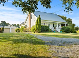 1485 Mary Lamons Rd, Afton, TN 37616