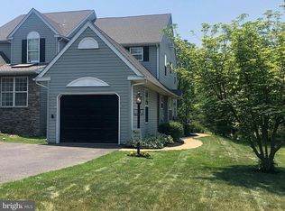 34 Country Rd, Perkasie, PA 18944