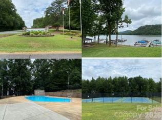 111 Peach Dr, Troy, NC 27371