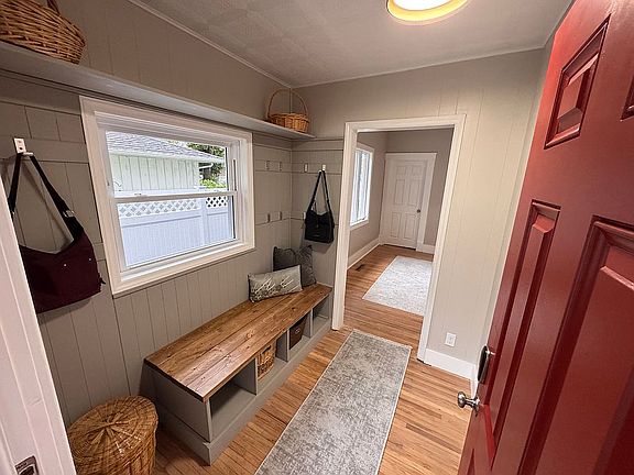 5th image of 420 Eads Ave