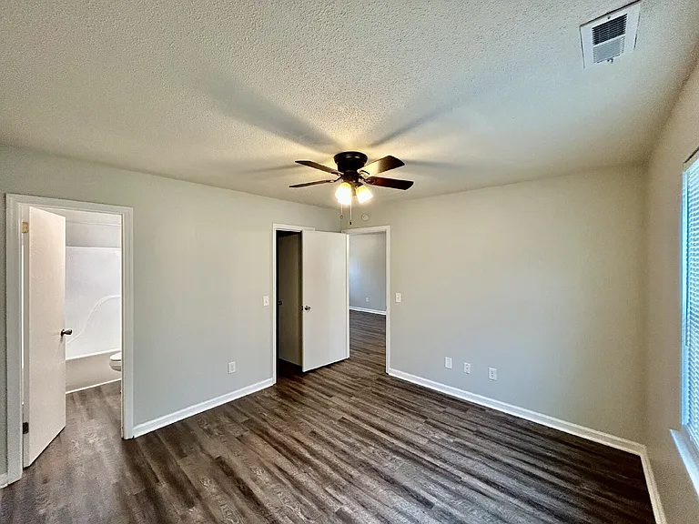 4410 Delashmitt Rd #15 — Photo 14