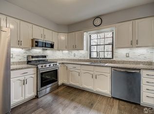 3102 Stonehedge Rd, Edison, NJ 08820