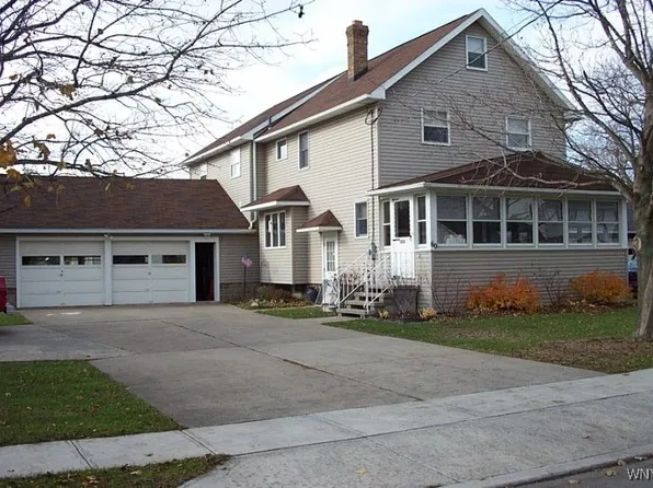 60 S Main St, Oakfield, NY 14125