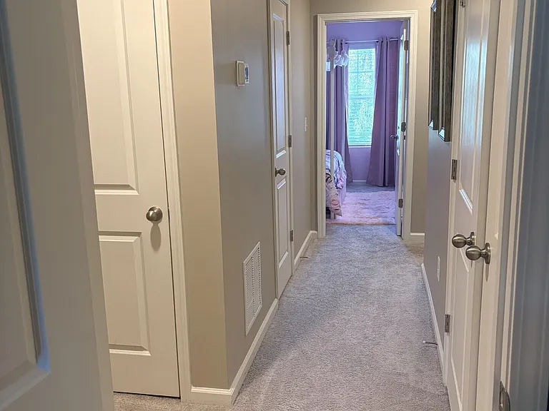 188 Swindon Dr — Photo 5