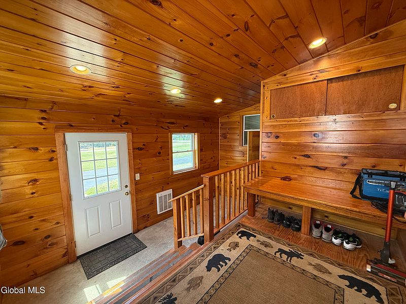 4th image of 217 Fonda Road